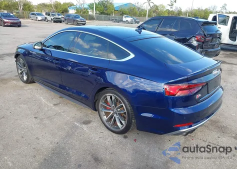 2018 Audi S5 3.0T Premium Plus z USA, uszkodzony, nr VIN WAUC4CF57JA043491